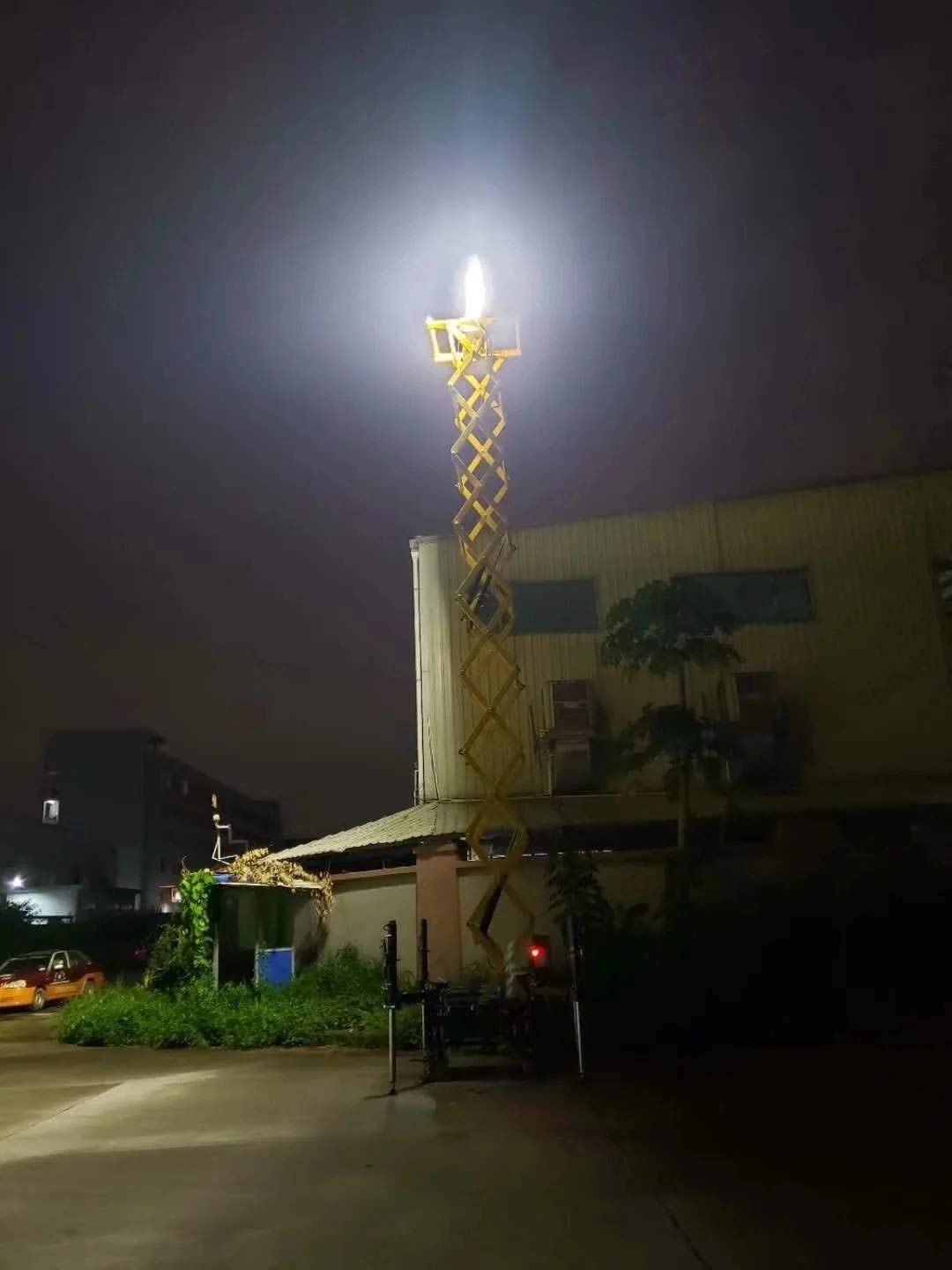 Folding Lighthouse Folding Type Light Tower Automatic Loading Lifting Rapid Deployment