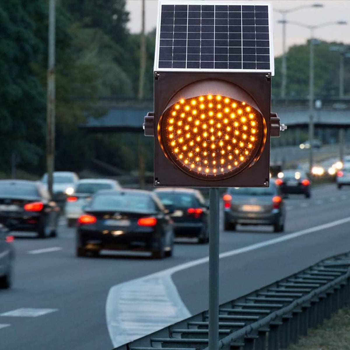 Solar Traffic Signals Signs Lights, LED Traffic Light, Yellow Traffic Warning Light, Flashing Light, Industrial LED Traffic Stop Light with Solar Panel, for Intersections, Roads, Toll Booths, Curves(4