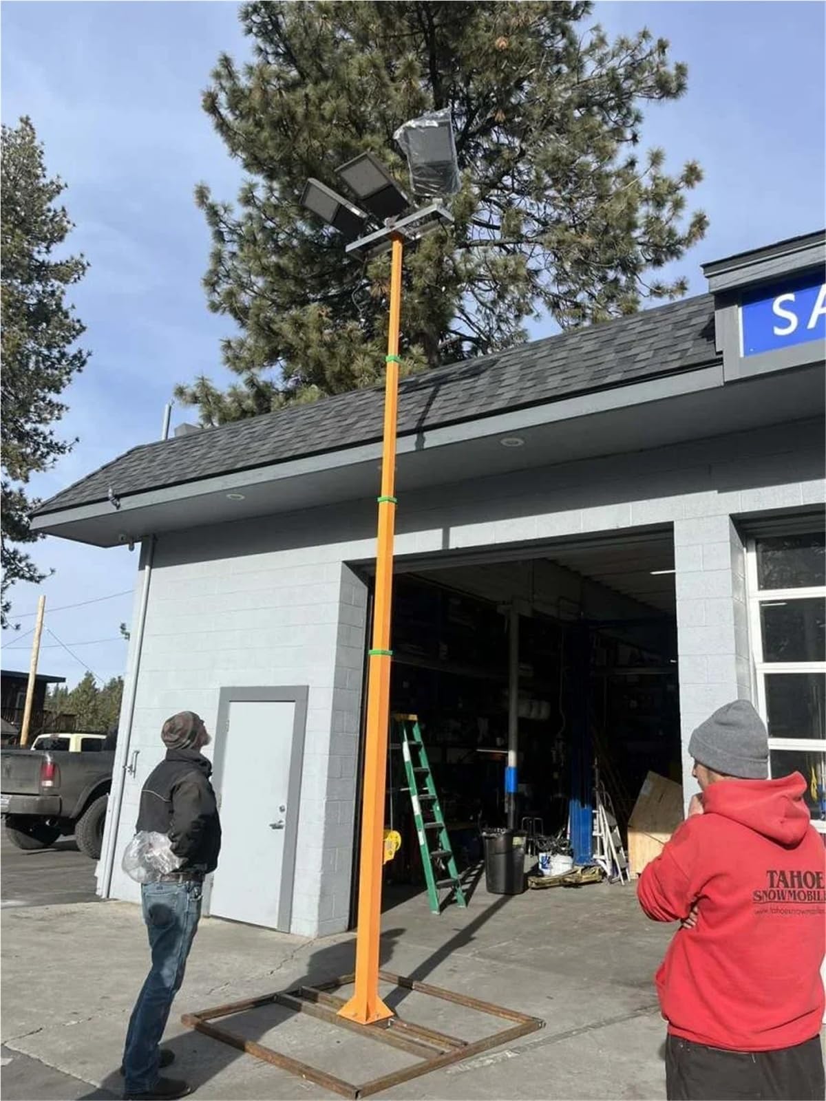 Telescoping Mast with Retractable Supporting Base Push Up Pole Telescopic Masts for Mounting Lamps Cameras
