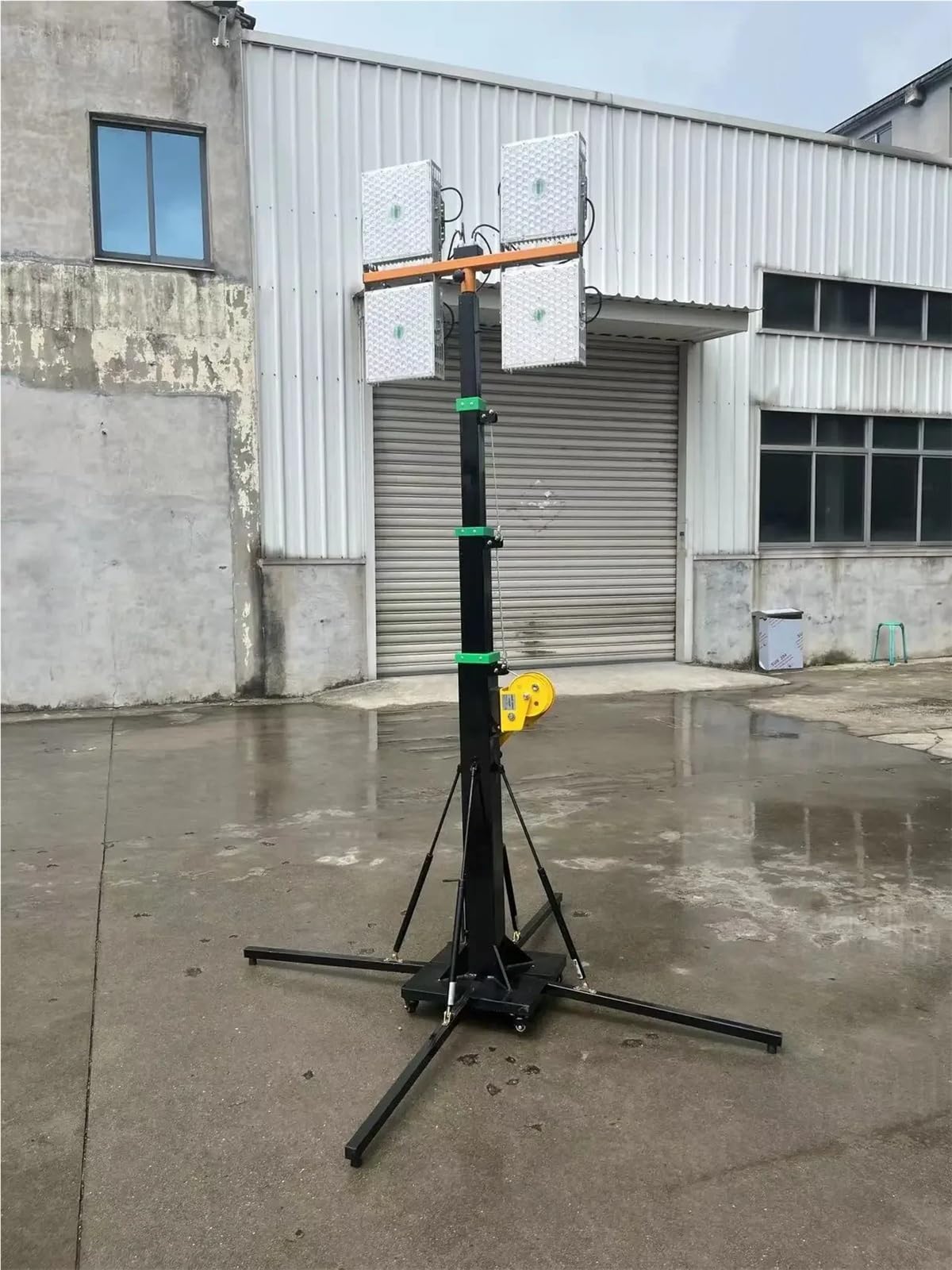 Telescoping Mast with Retractable Supporting Base Push Up Pole Telescopic Masts for Mounting Lamps Cameras