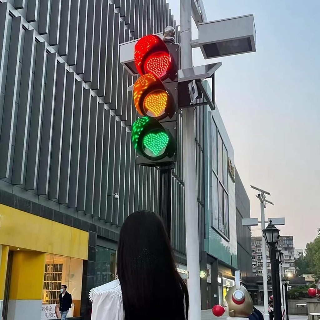 Traffic Light Wall Lamp Decoration, Red Yellow Green LED Heart-Shape Traffic Light, Retro Industrial Indicator Light, for Cafe Bar Club Shop Party Favor (Color : 200mm/8in, Size : 220V)(110V)